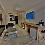 公寓 Shiro 布加勒斯特