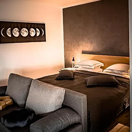 Shiro Apartment Bucharest
