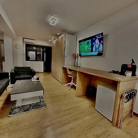 Shiro Apartment *