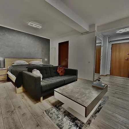 Apartment Shiro