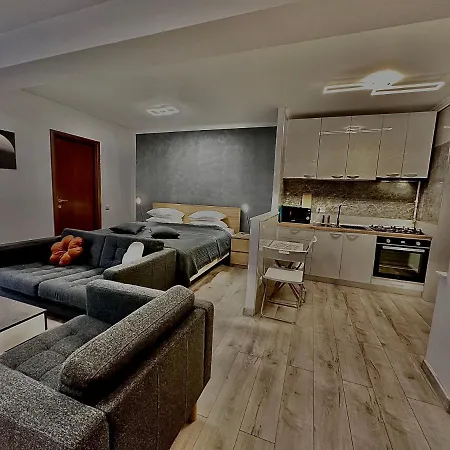 Apartment Shiro *