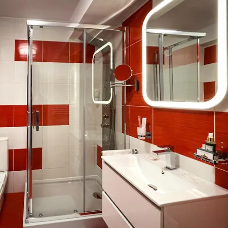 Apartment Shiro