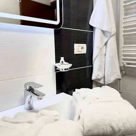 Shiro Апартаменти Бухарест