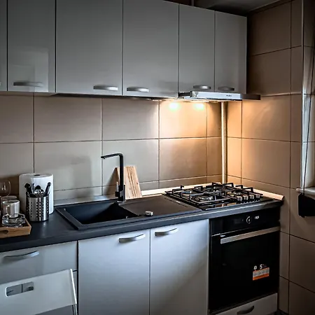Apartament Shiro