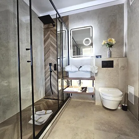 Shiro Apartment Bucharest